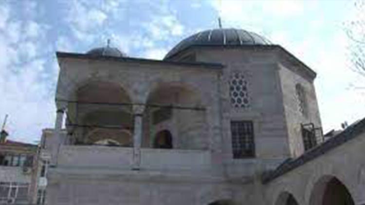 Restore Edilen 300 Yıllık Ahmediye Camii İbadete Açıldı